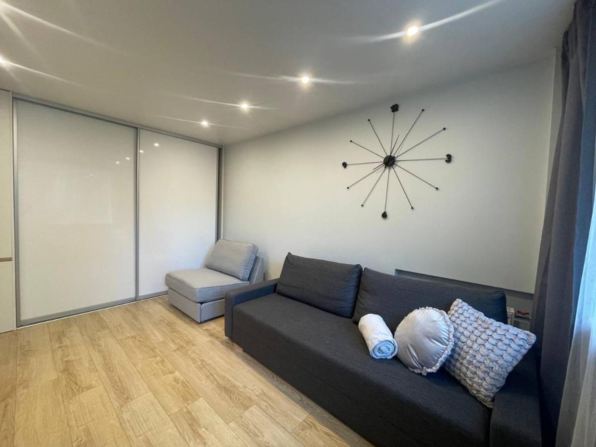 Modern 1Br Haven Near Two Parks Daire Riga Dış mekan fotoğraf