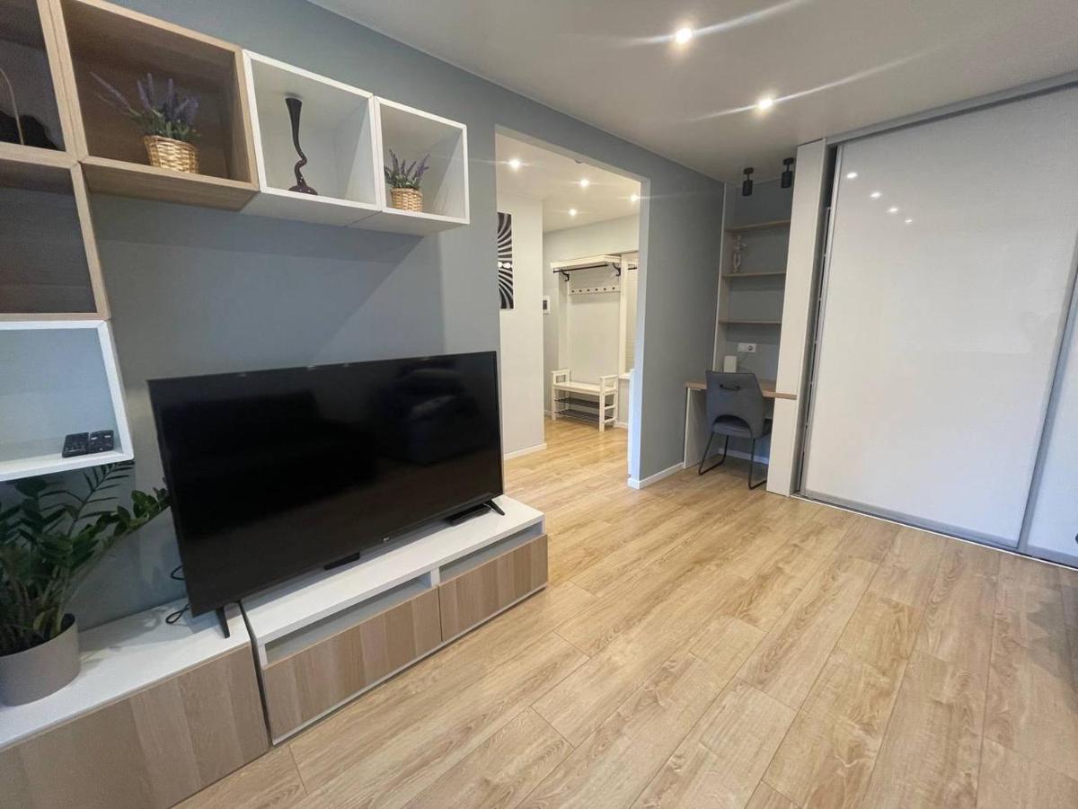 Modern 1Br Haven Near Two Parks Daire Riga Dış mekan fotoğraf